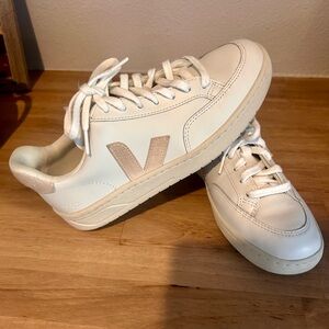 Veja Cream Sneakers with Beige Details